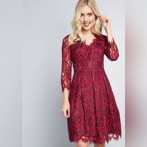 👉🏼LIKE NEW👈🏼 Lace Vneck Fit Flare Social Sensation Lace Dress 3/4 Sleeves Sz:8